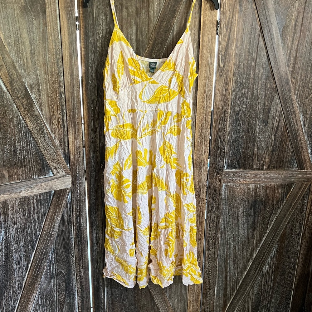 Yellow Leaf Print Sundress